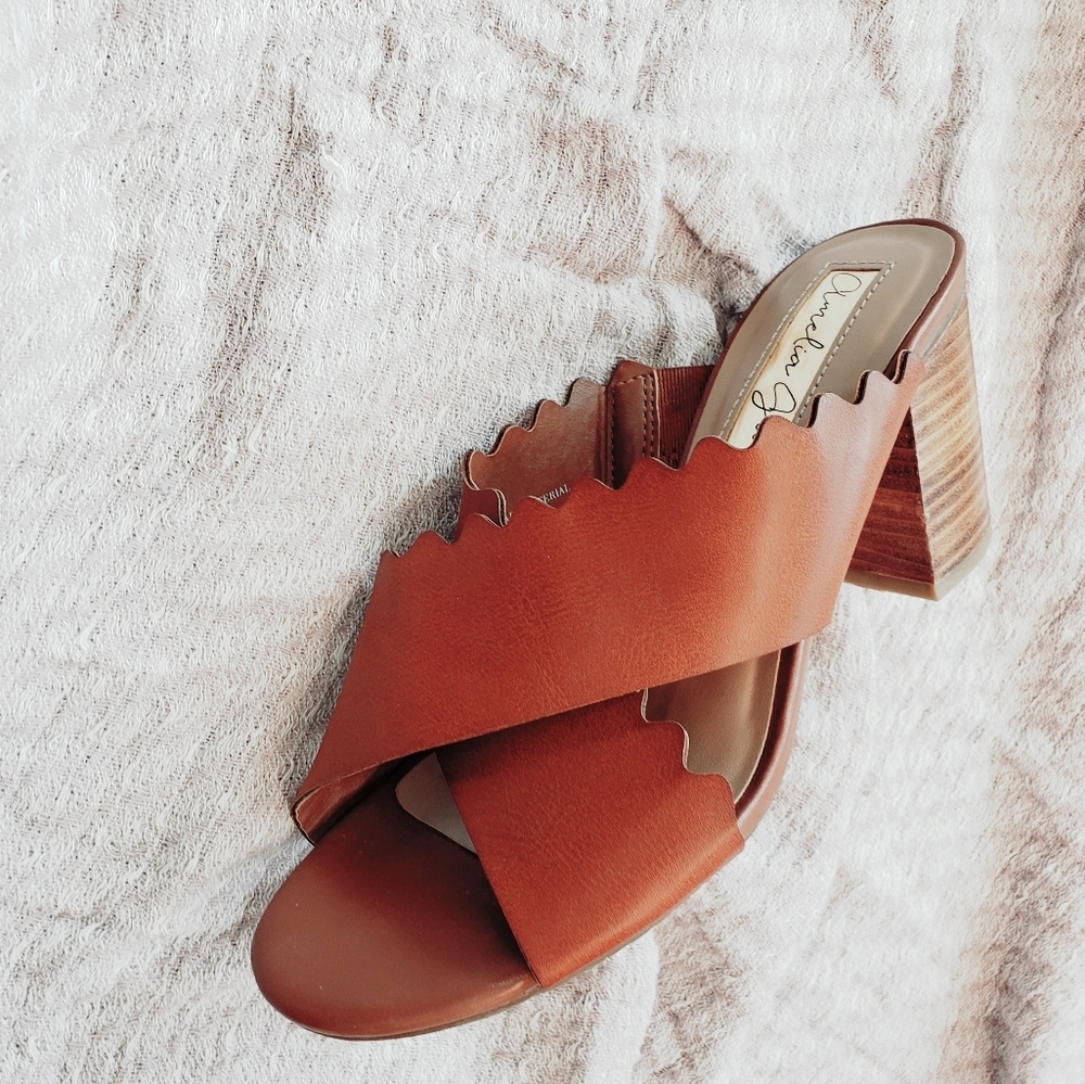 NEW! Amelia Grace Heel